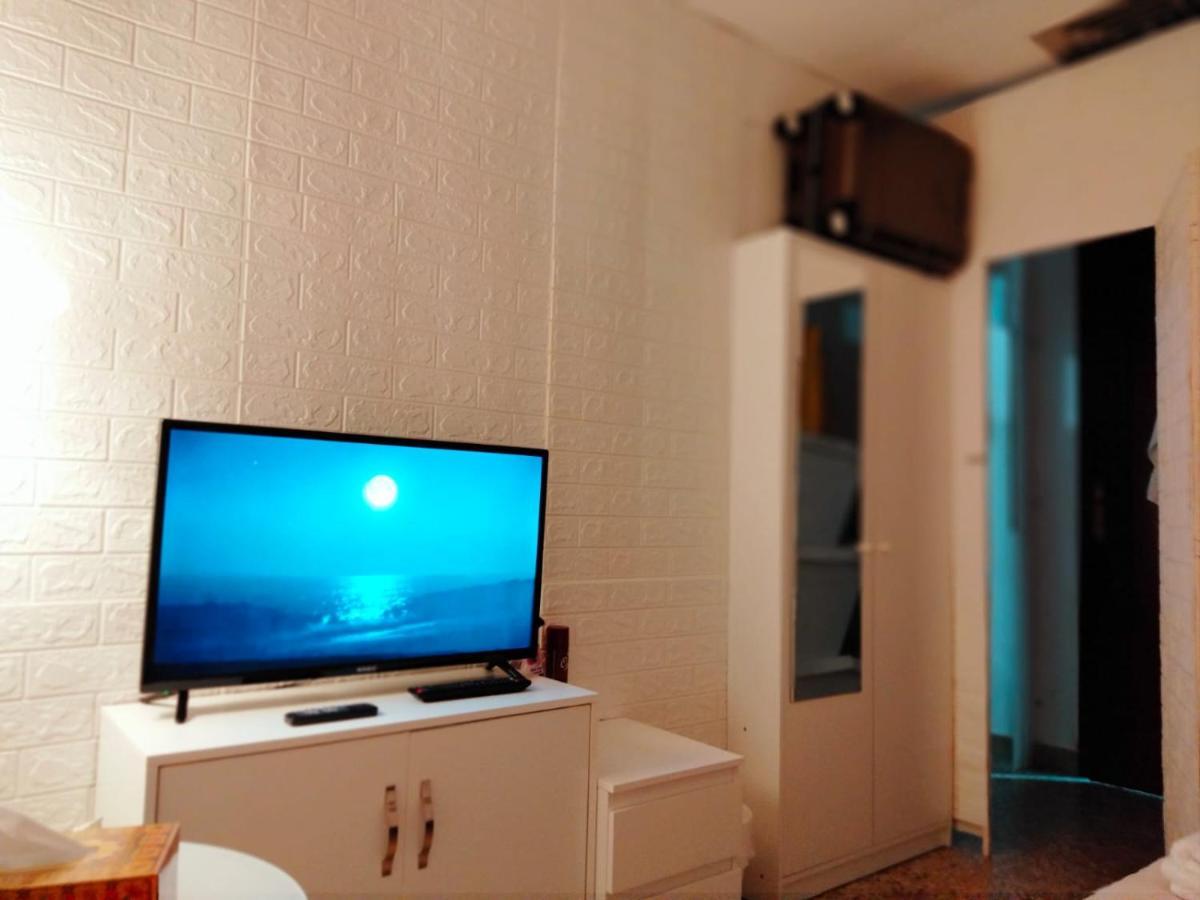 Privatunterkunft Affordable Transient - Not A - Sharing Kitchen And Washrooms