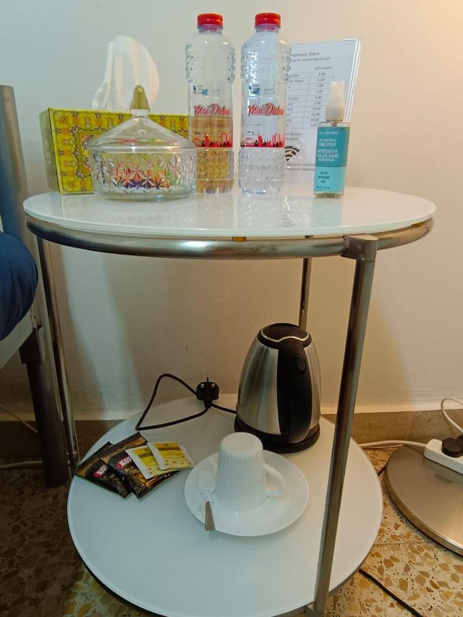 Affordable Transient - Not A - Sharing Kitchen And Washrooms * Abu Dhabi