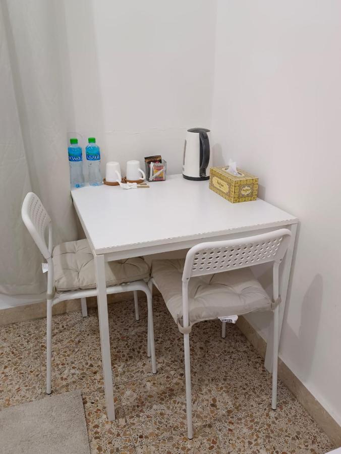 Affordable Transient - Not A - Sharing Kitchen And Washrooms Abu Dhabi